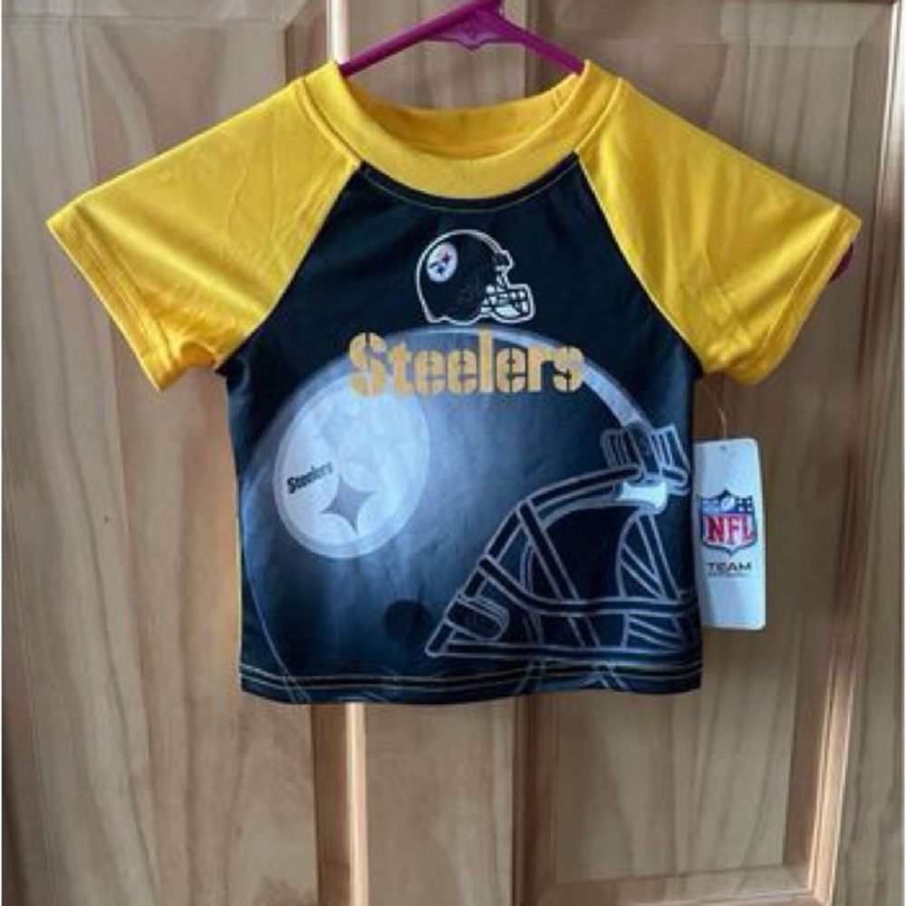 New With Tags NFL Pittsburgh Steelers Size 12 Month T-Shirt